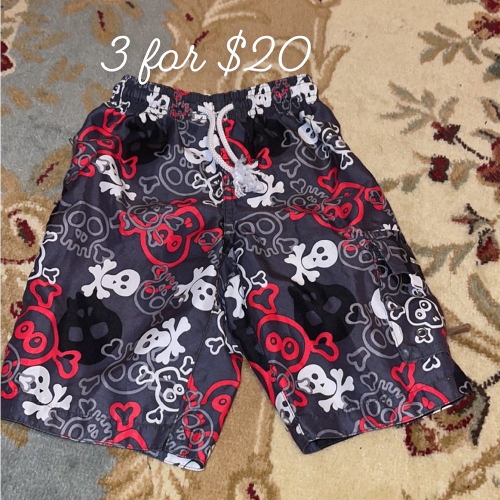Snapper Rock pirate skull swim trunks 3T 3itemsfor$20